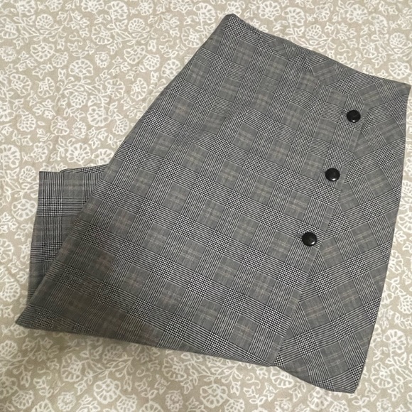 PLAID LONG SKIRT - Picture 1 of 4